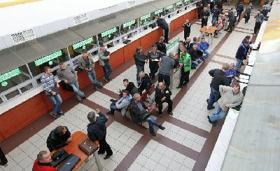 Белорусским таможенникам разрешили самим выписывать штрафы на границе.